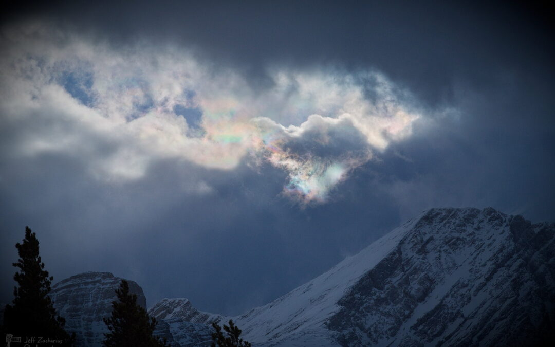 Mountain’s Iridescent Clouds